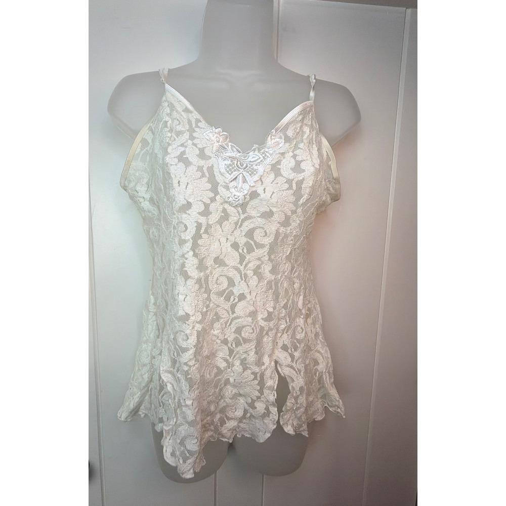 Cinema Etoile White Lace Floral Embroidered Cottagecore Camisole Medium